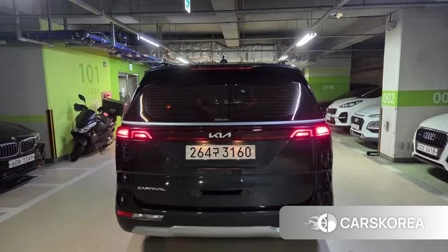 Kia Carnival 4th generation 2021 Серый из Кореи, фото 2