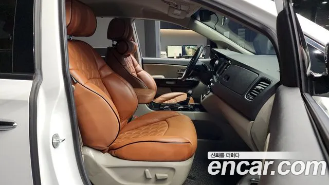 Kia The New Carnival id 2654555 из Кореи 12