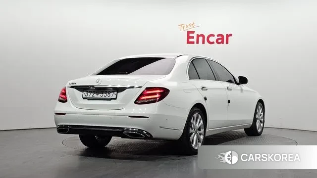 Mercedes-Benz E-Class W213 id 3396461 из Кореи 12