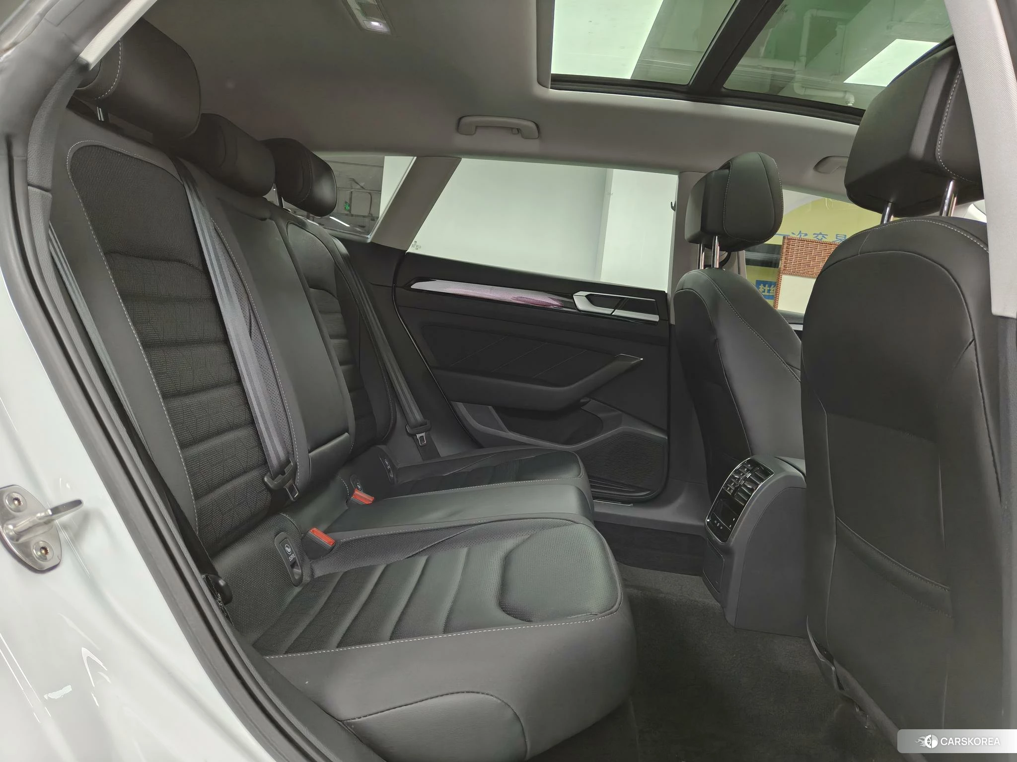 Volkswagen CC id 4455882 из Китая 12