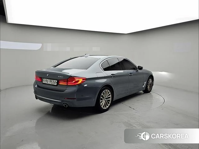 BMW 5 Series (G30) id 4496571 из Кореи 12