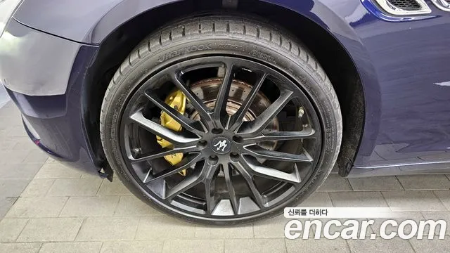 Maserati Quattroporte id 2574522 из Кореи 12