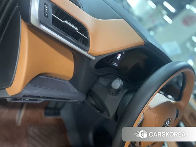 Toyota Saina id 4260659 из Китая 12