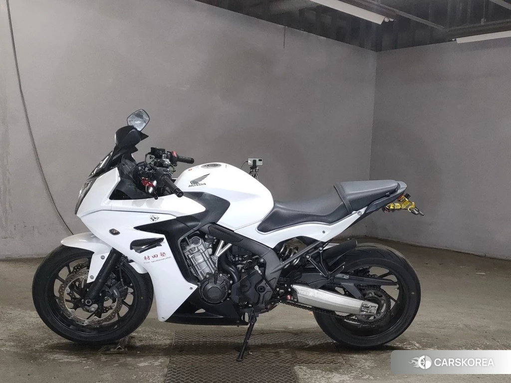 Проданный Honda CBR650F 2015 из Японии, фото 2