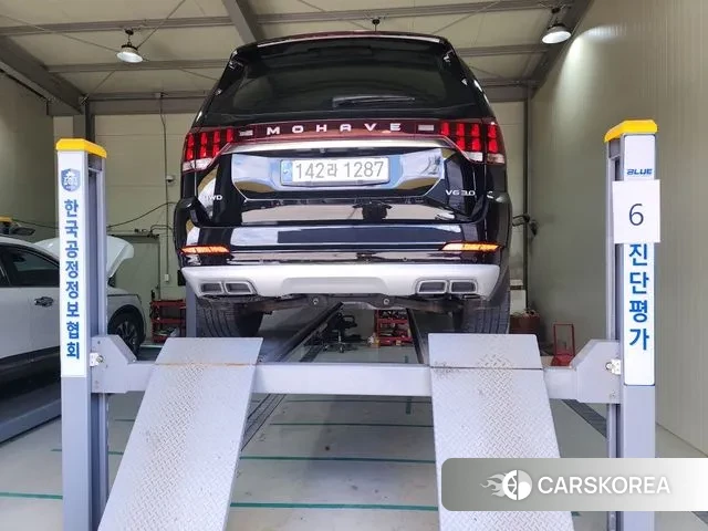 Kia Mohave Master 2021 Черный из Кореи, фото 2