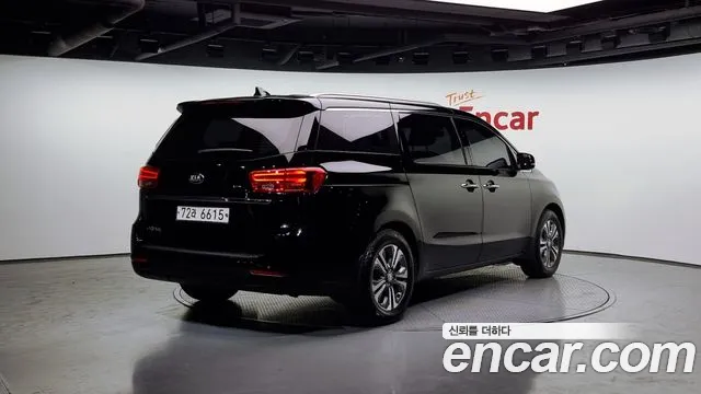 Kia The New Carnival id 2679953 из Кореи 12