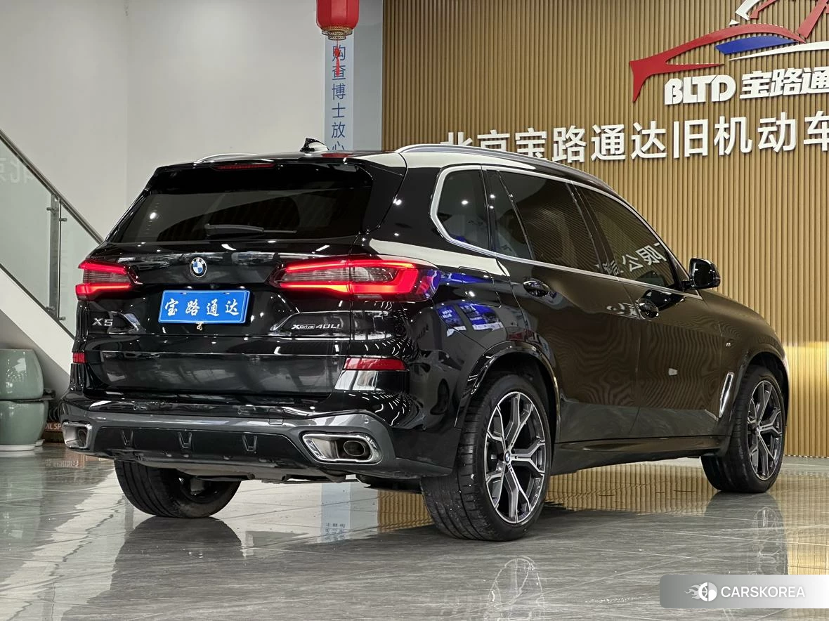 BMW X5 id 4461582 из Китая 9