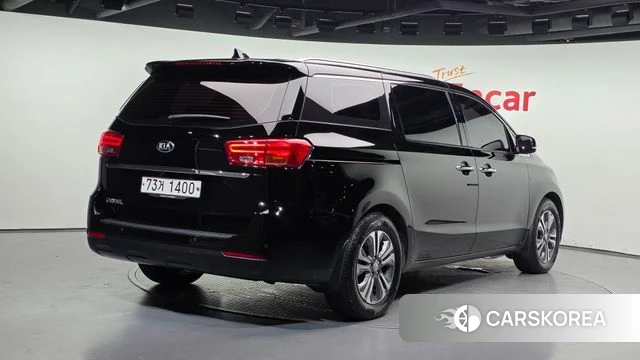 Kia The New Carnival id 4595597 из Кореи 12