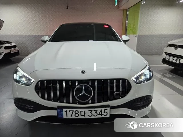 Mercedes-Benz C-Class W206 2024 Белый из Кореи, фото 2