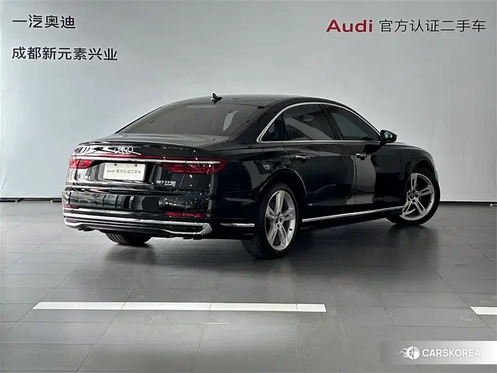 Audi A8 id 4545883 из Китая 7