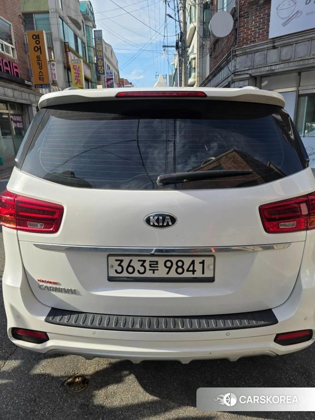Kia The New Carnival id 4600101 из Кореи 10