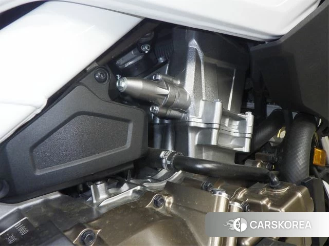 Engine photo