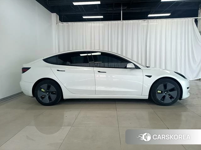 Tesla Model 3 id 4253105 из Китая 12