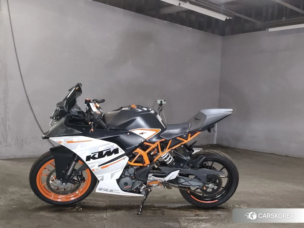 Проданный KTM RC 390 2015 из Японии, фото 2