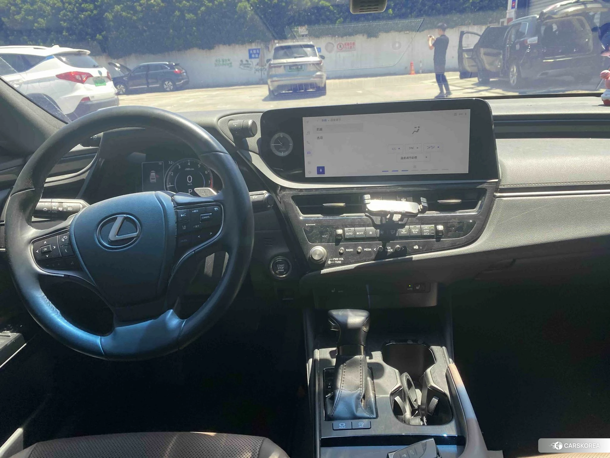 Lexus ES 2022 Шампань из Китая, фото 2