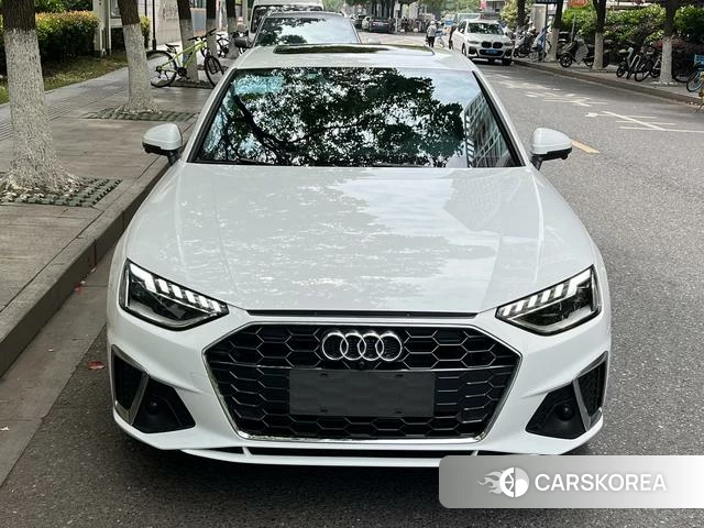 Audi A4L id 4367372 из Китая 12