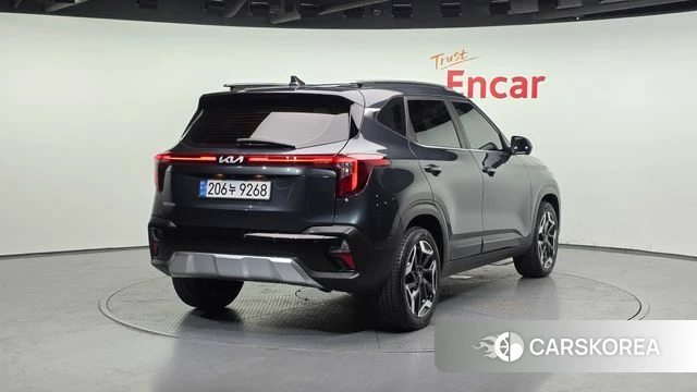 Kia The New Seltos id 4321789 из Кореи 12