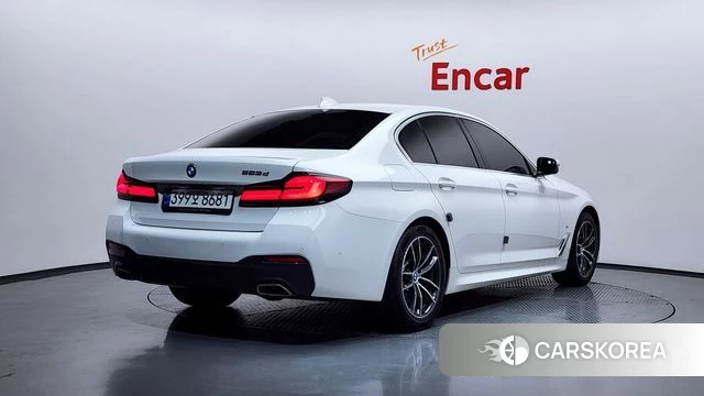 BMW 5 Series (G30) id 3884851 из Кореи 12