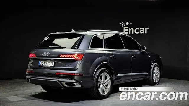 Audi Q7 (4M) id 2665652 из Кореи 12