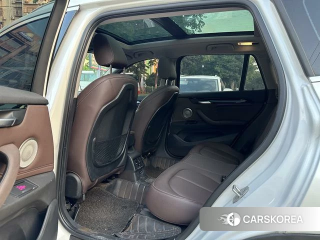 BMW X1 id 4276722 из Китая 10