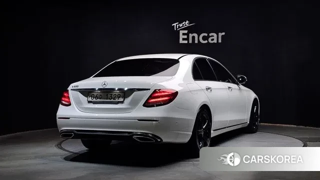 Mercedes-Benz E-Class W213 id 3039546 из Кореи 12