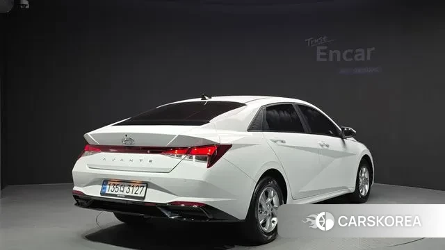 Hyundai Avante (CN7) id 3529481 из Кореи 12