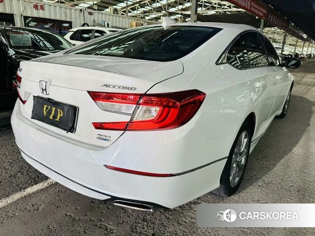 Honda Accord 2021 Белый из Китая, фото 2