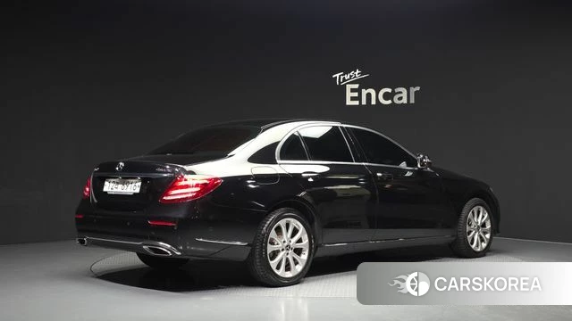 Mercedes-Benz E-Class W213 id 4595446 из Кореи 12