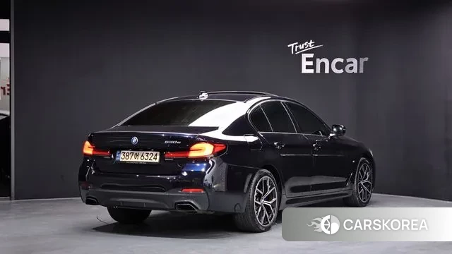 BMW 5 Series (G30) id 3561576 из Кореи 12