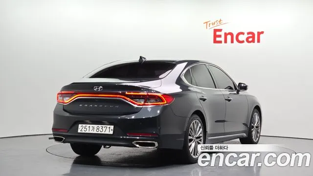 Hyundai Grandeur IG id 2342389 из Кореи 12