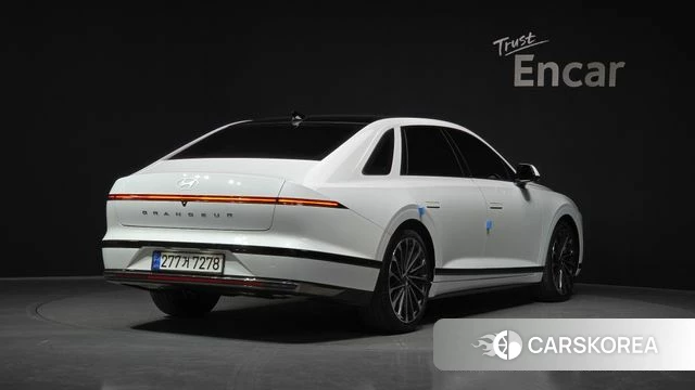 Hyundai Grandeur (GN7) id 3811878 из Кореи 12