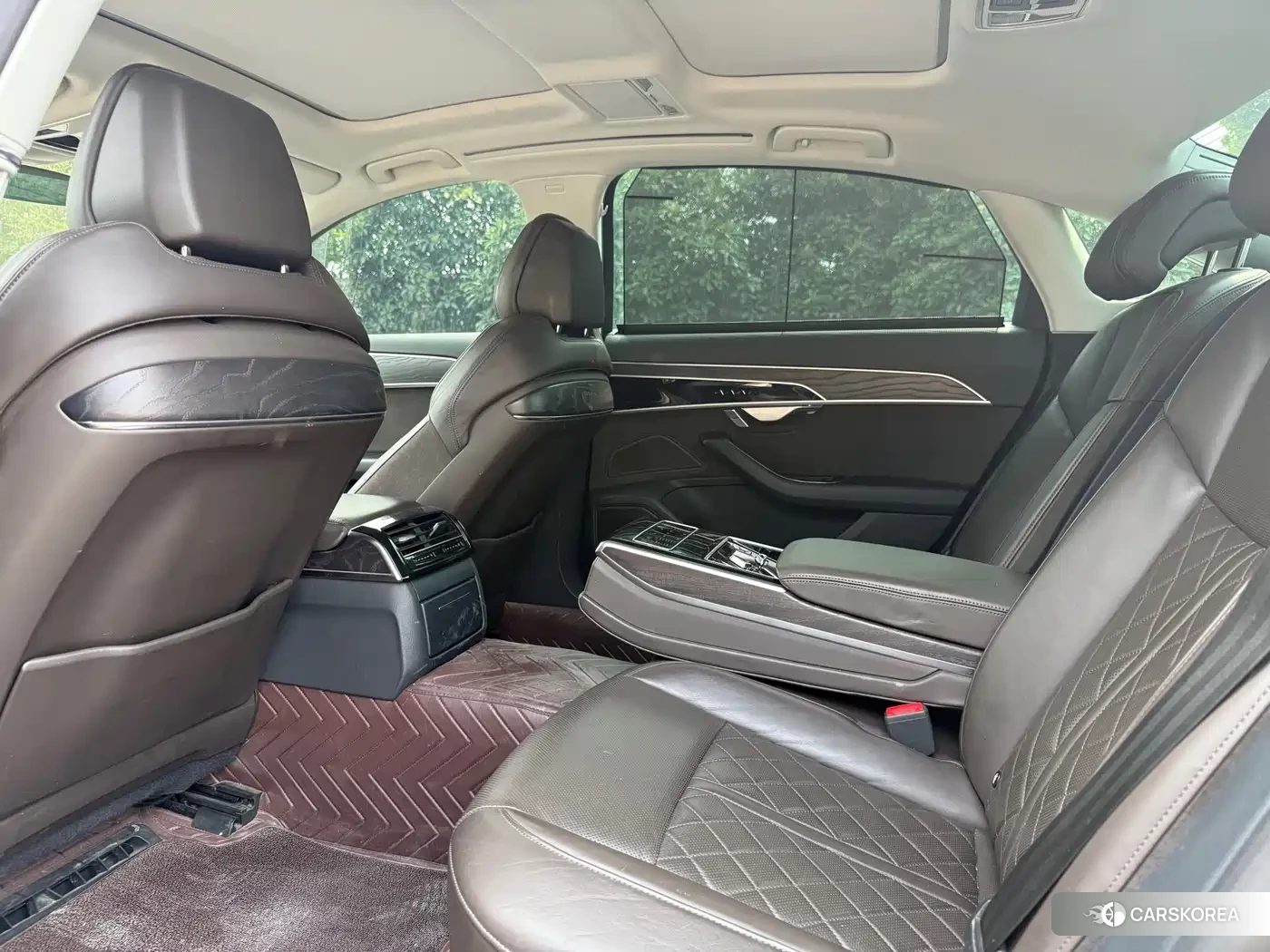 Audi A8 2021 Черный из Китая, фото 2