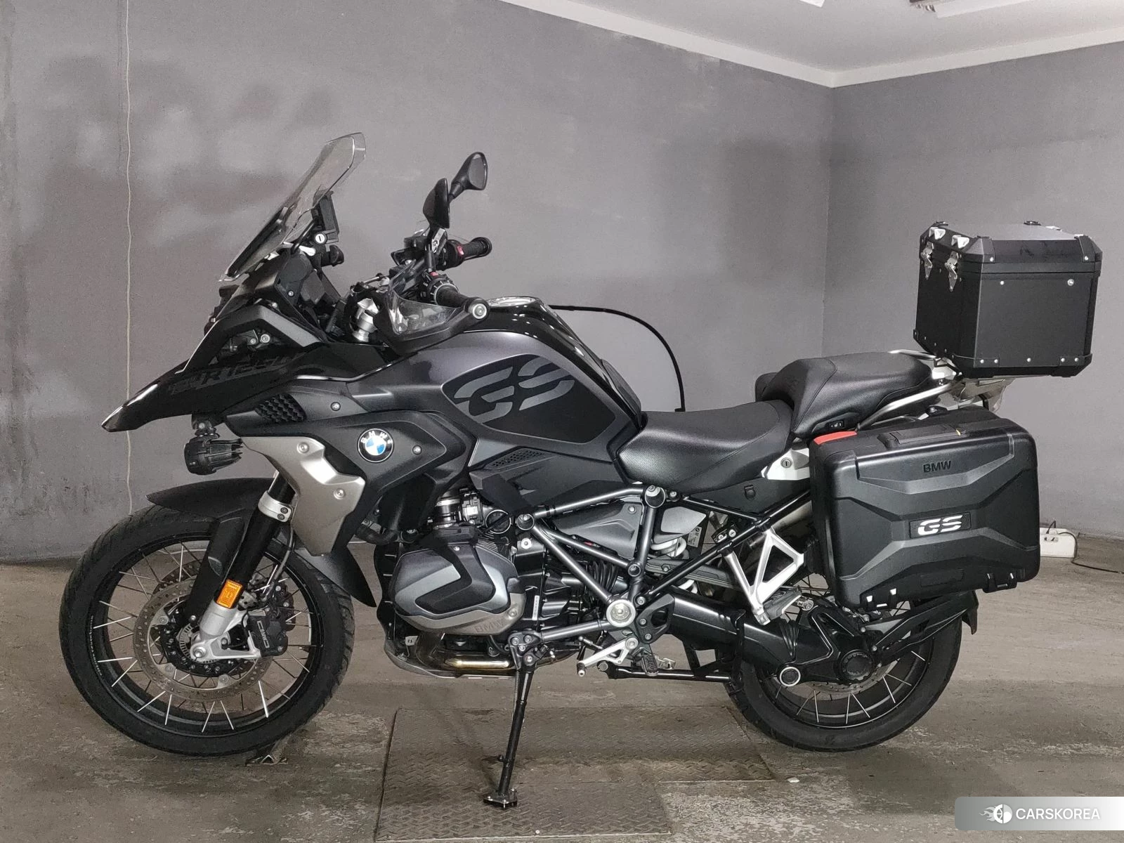 Проданный BMW R1250GS 2022 из Японии