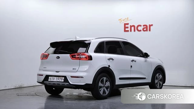 Kia Niro id 4765518 из Кореи 12