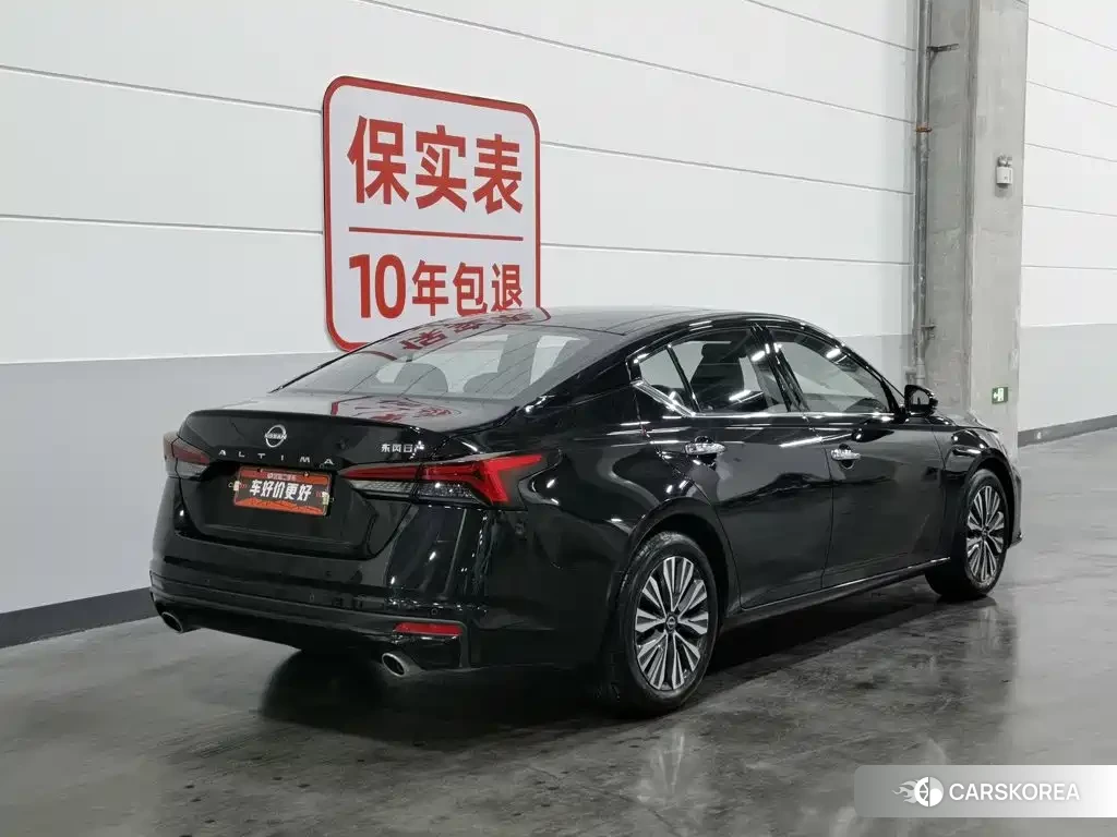 Nissan Altima id 4644491 из Китая 12
