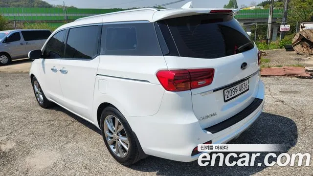 Kia The New Carnival id 2715717 из Кореи 11