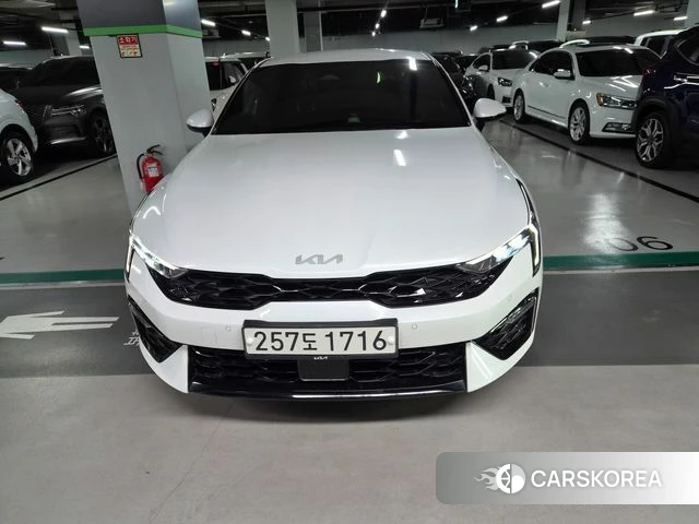 Kia The New K5 3rd generation 2025 Белый из Кореи, фото 2
