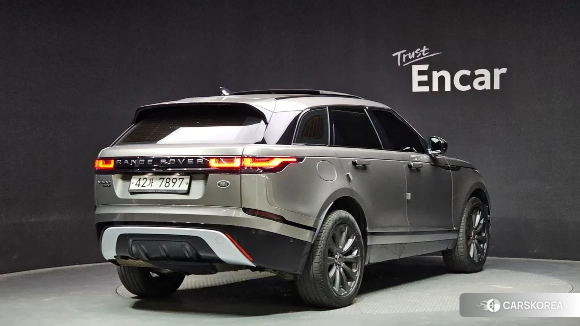 Land Rover Range Rover Velar id 1559337 из Кореи 12