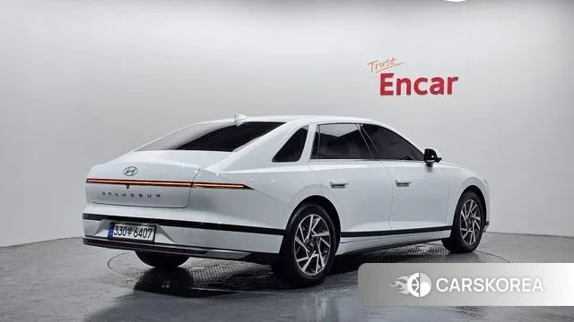 Hyundai Grandeur (GN7) id 3447361 из Кореи 12