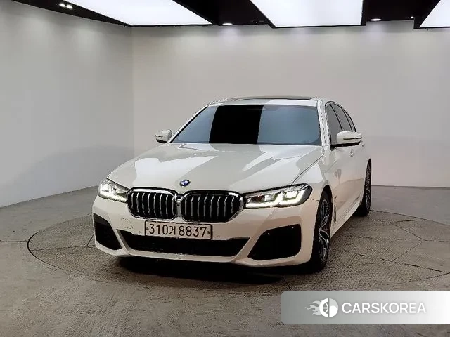 BMW 5 Series (G30) id 3697563 из Кореи 12