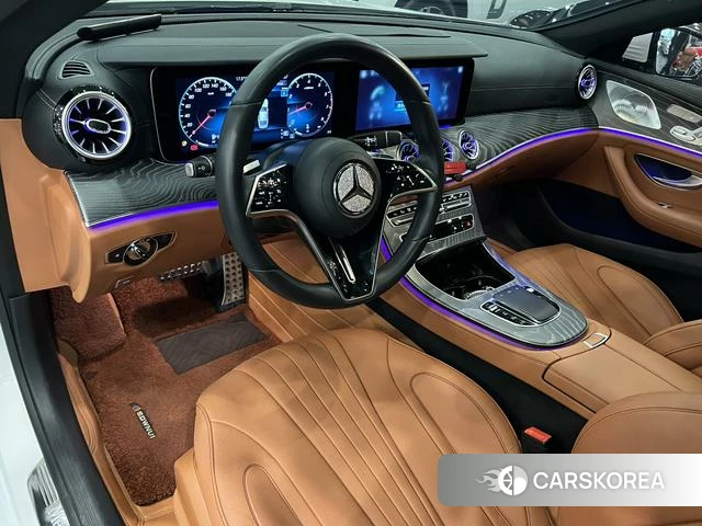 Mercedes-Benz CLS 2023 Белый из Китая, фото 2