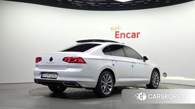Volkswagen Passat GT (B8) id 4735837 из Кореи 12