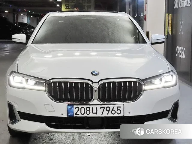BMW 5 Series (G30) id 3367354 из Кореи 12