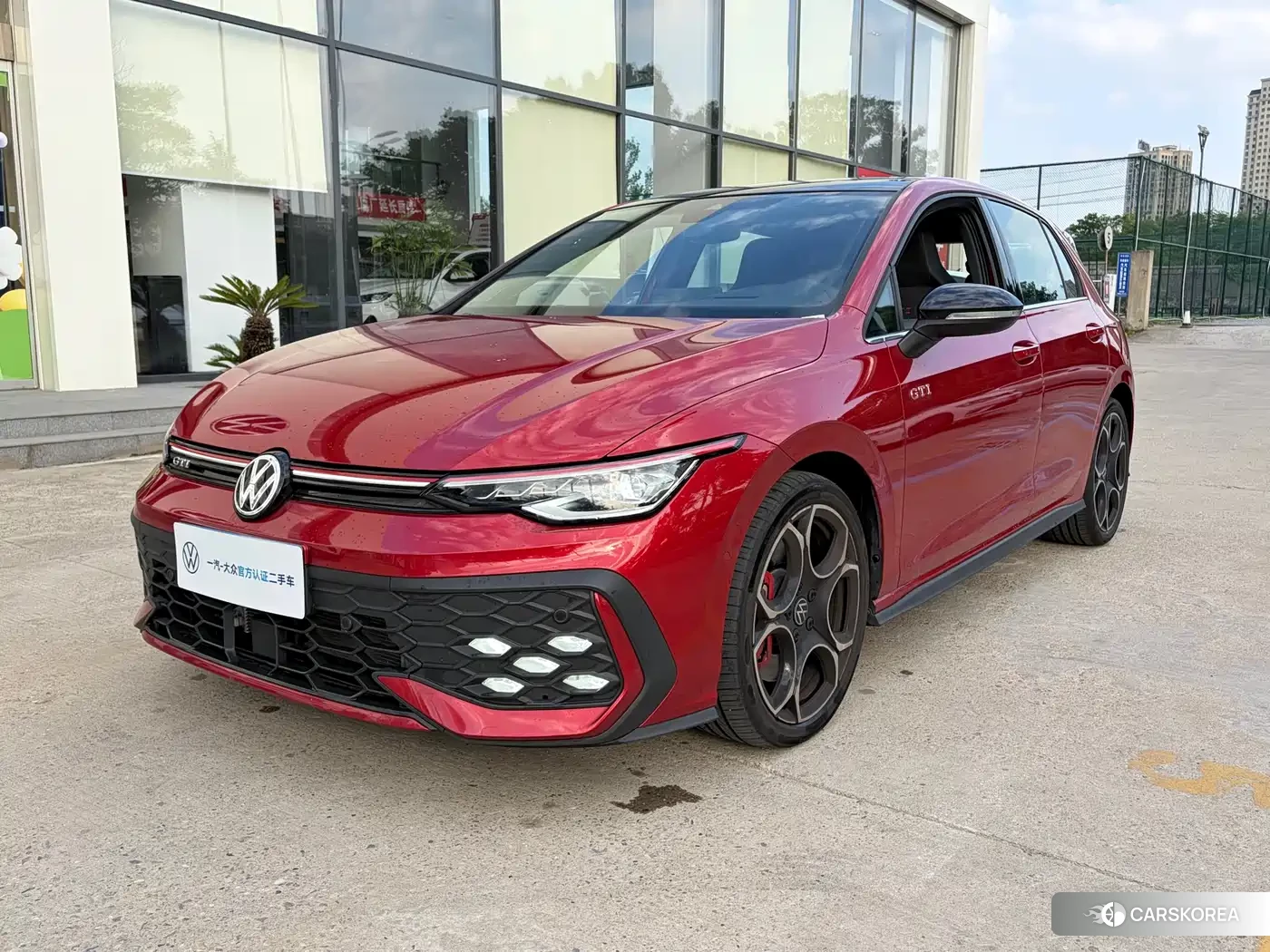 Volkswagen Golf 2025 Red/purple из Китая, фото 4