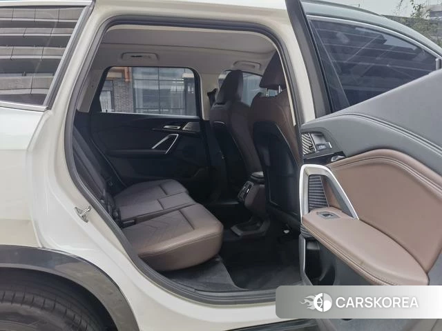 BMW X1 id 4321270 из Китая 9