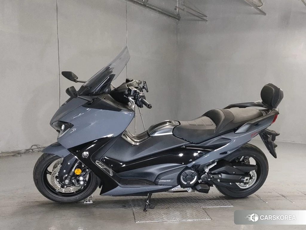 Проданный Yamaha T-MAX 560 2021 из Японии