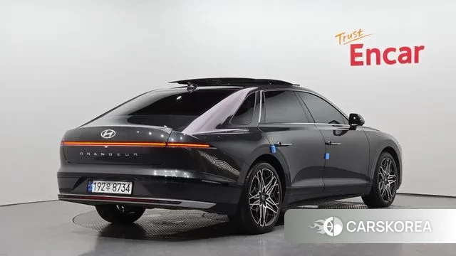 Hyundai Grandeur Hybrid (GN7) id 3079933 из Кореи 12