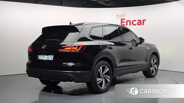 Volkswagen Touareg 3rd generation id 3525604 из Кореи 12