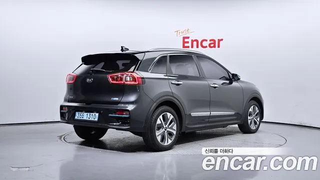 Kia Niro EV id 2729244 из Кореи 12