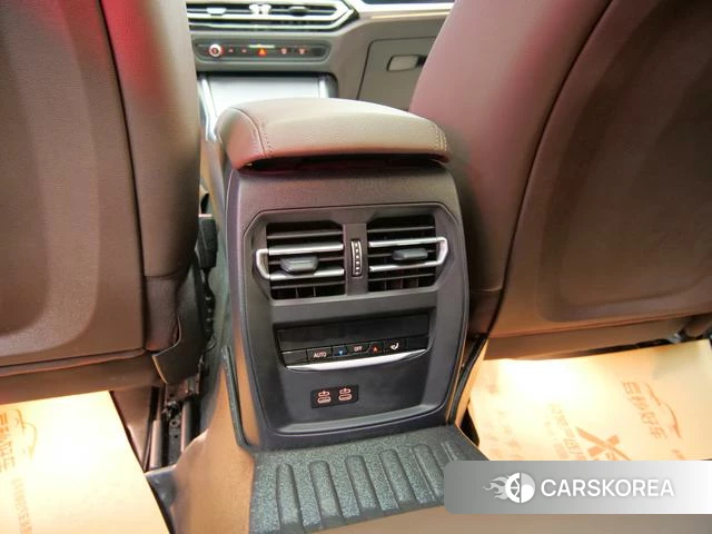 BMW 3 series id 3913905 из Китая 12